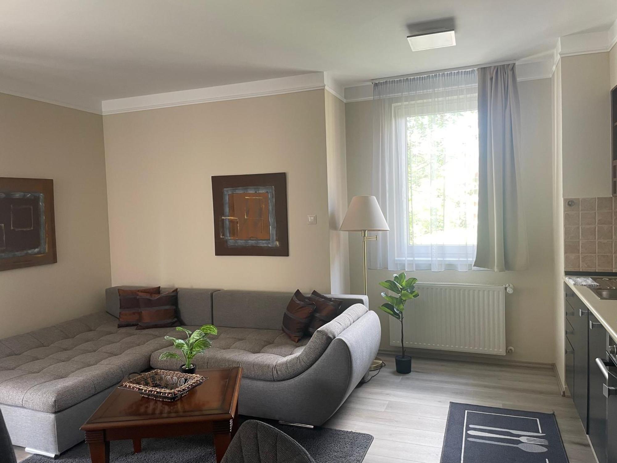Europa Birdland Apartman บุค ภายนอก รูปภาพ
